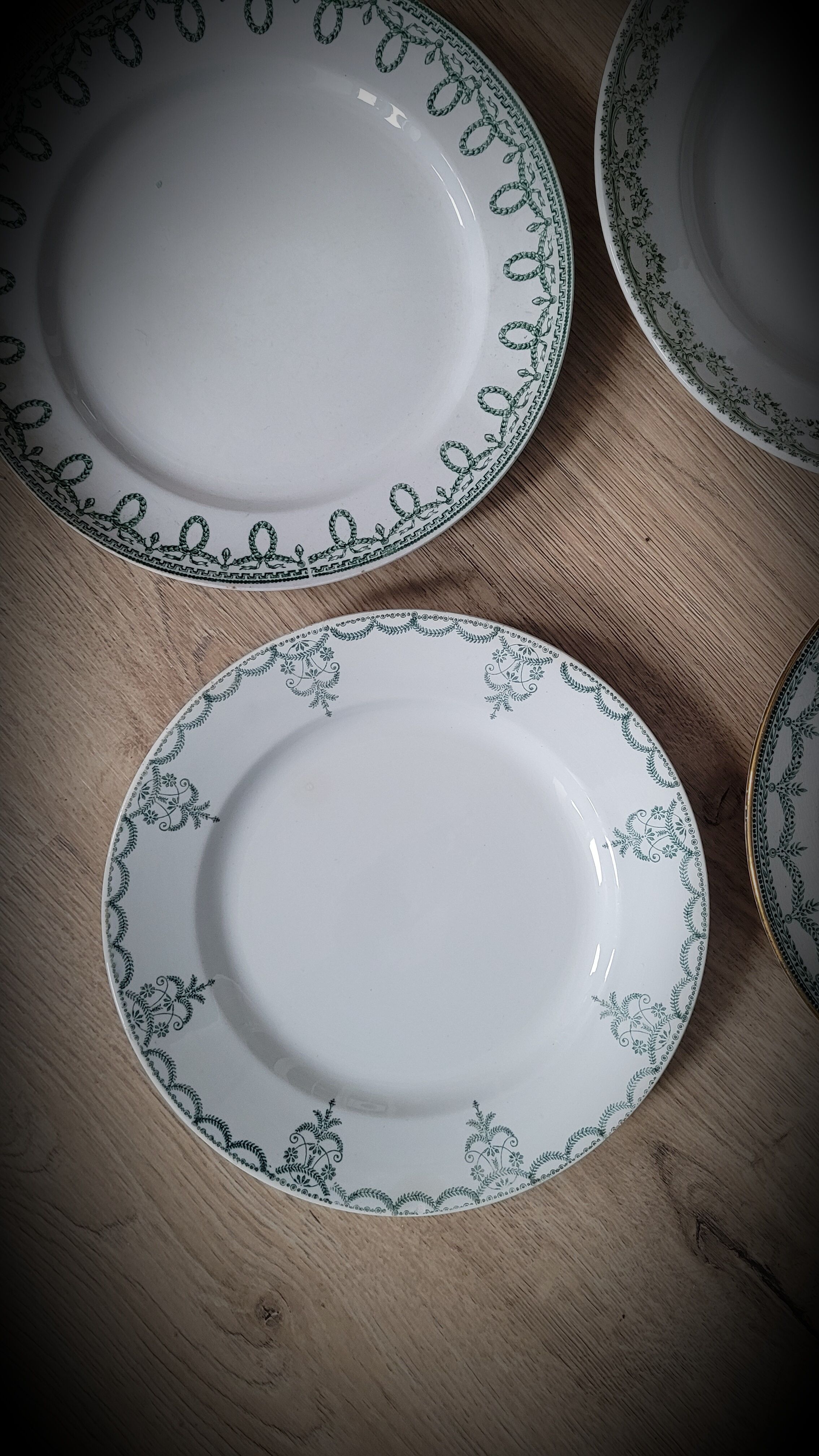 Set 4 green mismatched plates