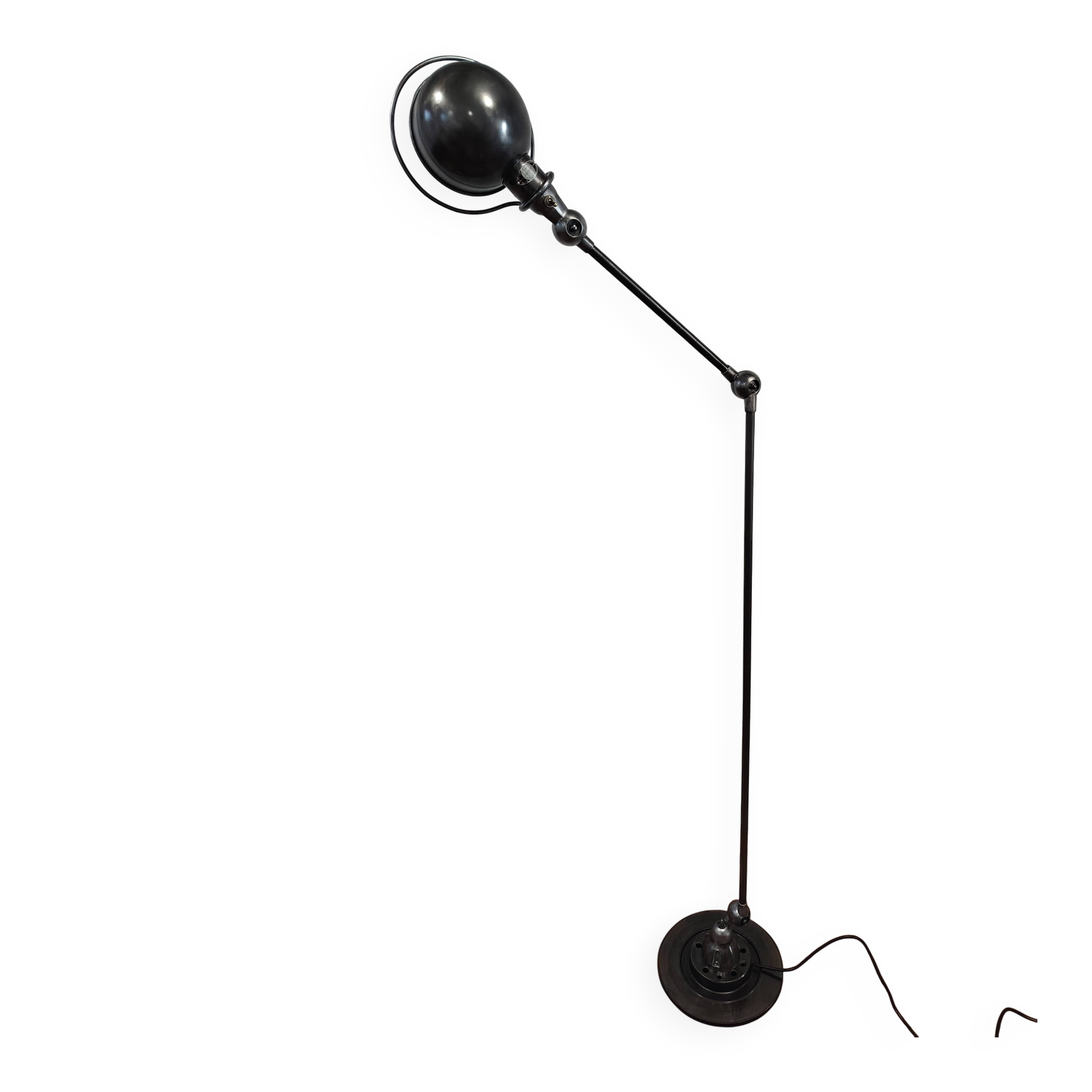 Very beautiful Jielde industrial lamp.