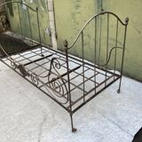 Folding bed in wrought iron 19th century