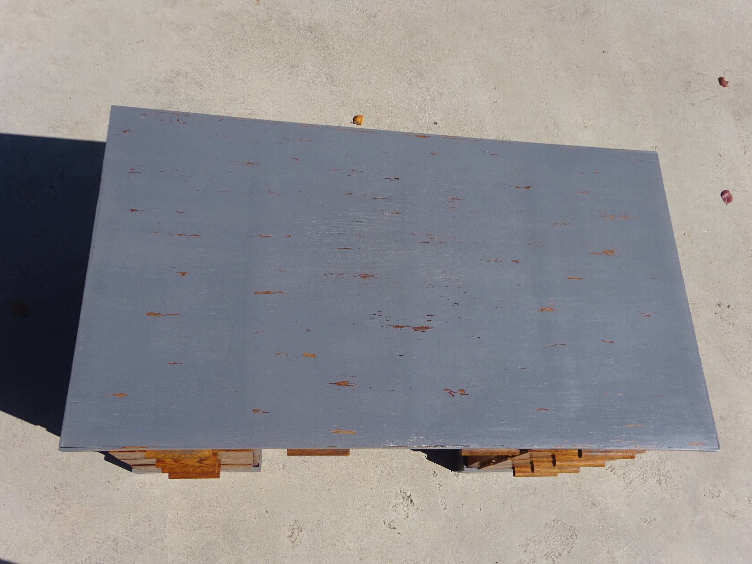 American desk, 9 drawers