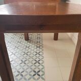 Farm table