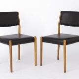 Set of 2 Vintage German Chairs, 1960s Beechwood, Black Faux Leather, VIntag