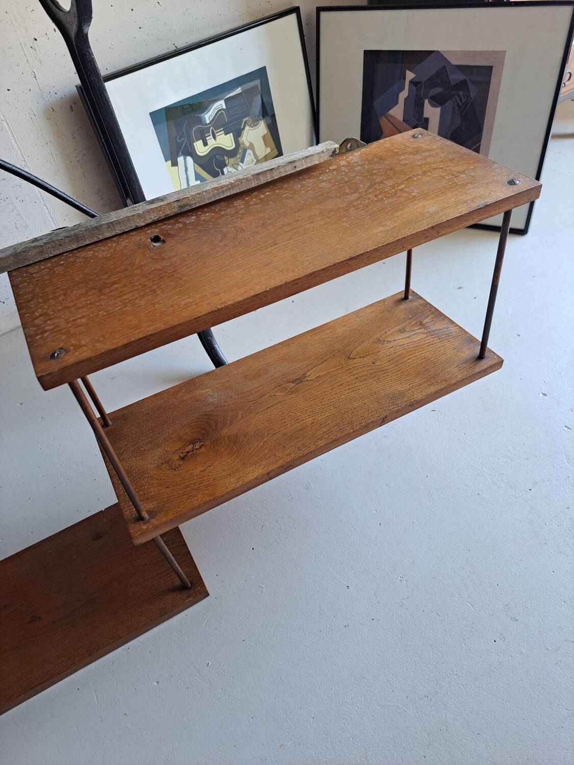 Wall shelf in oak and copper from the 50s
