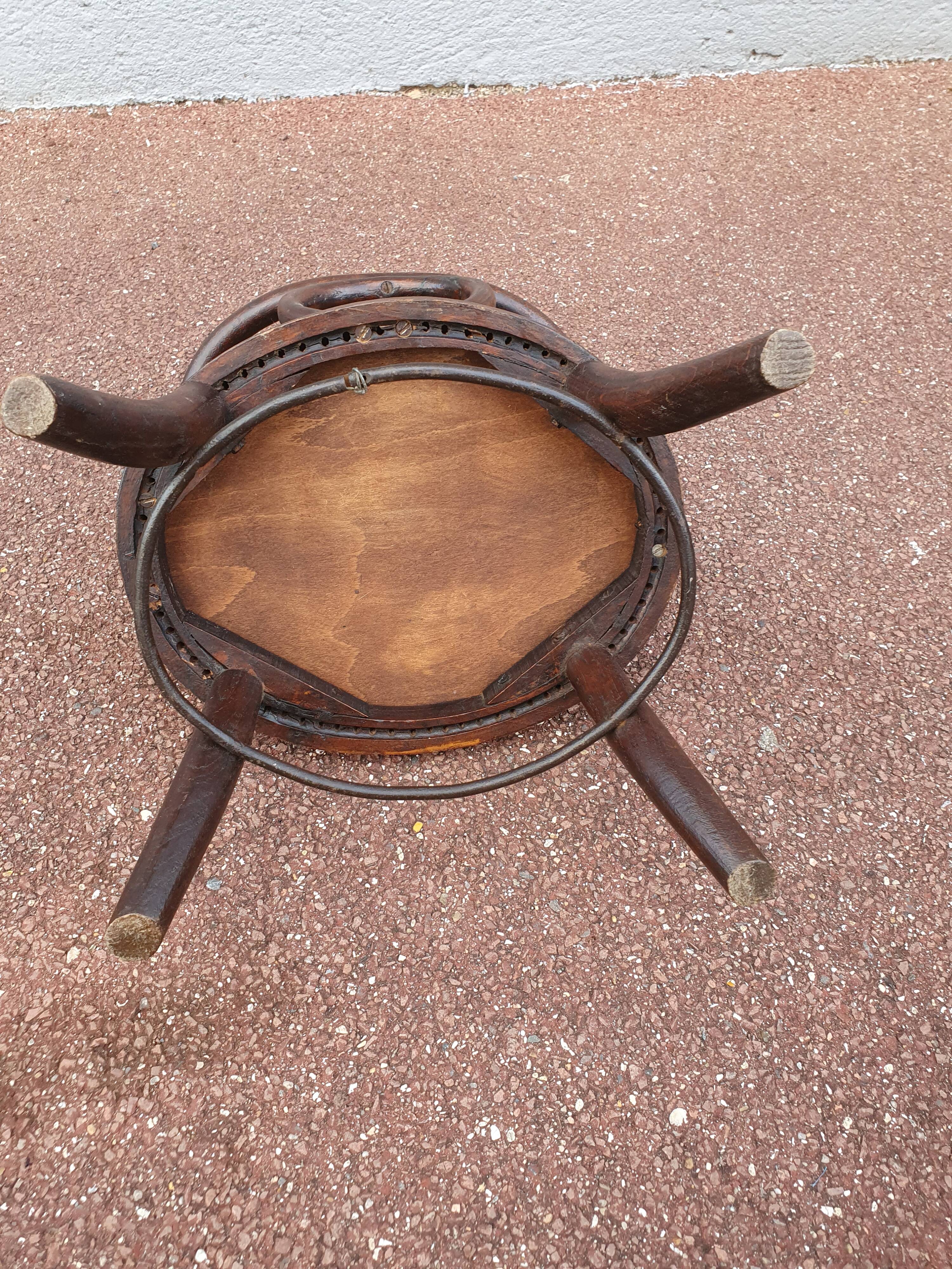 Petite chaise thonet