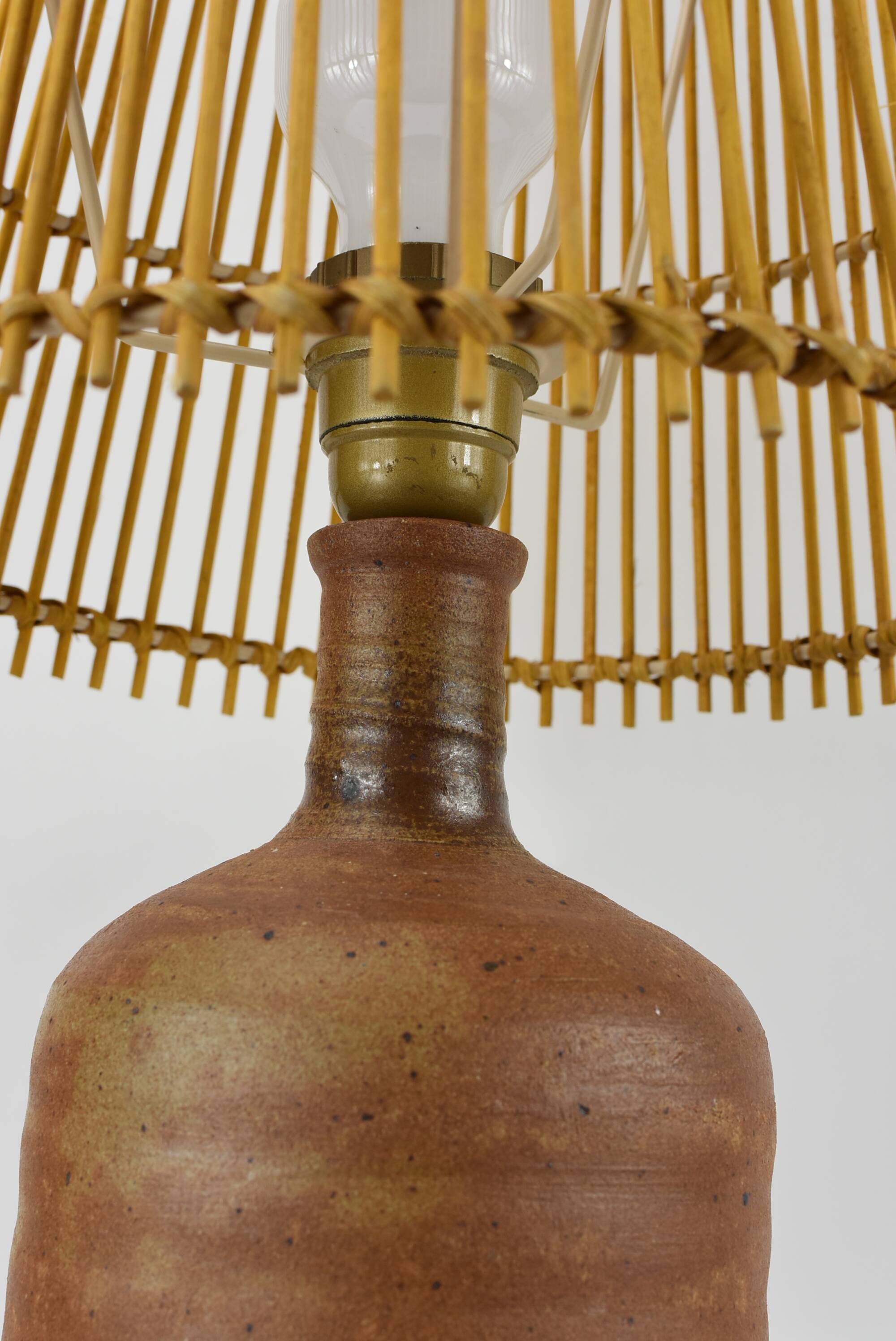 Brown stoneware lamp