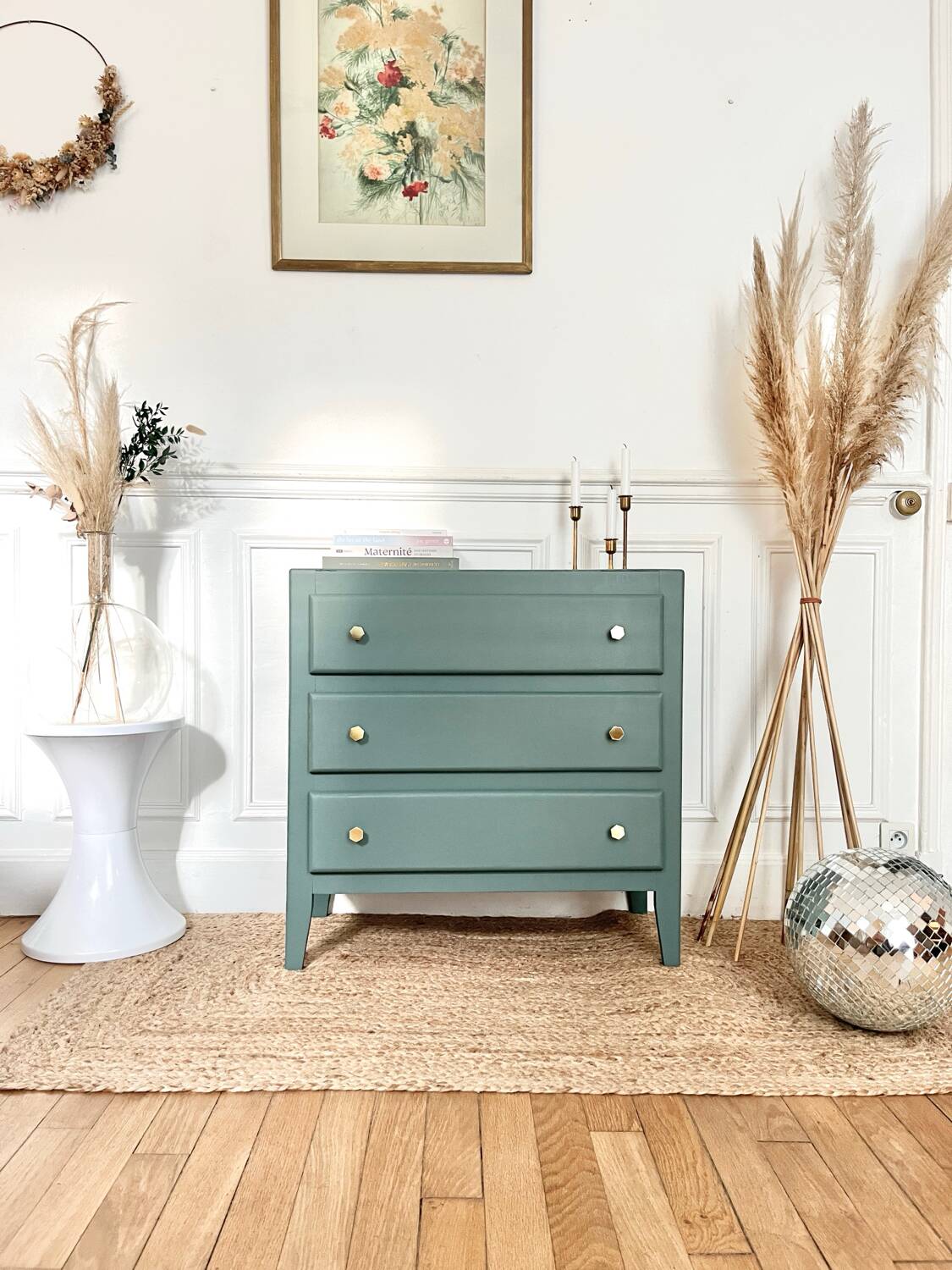 Vintage chest of drawers