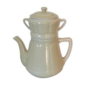 Enamelled ceramic teapot