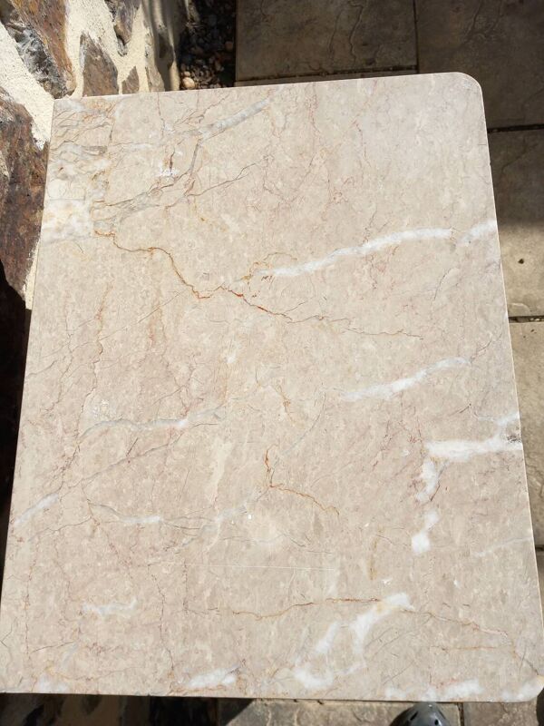 Petit meuble / chevet ancien restauré