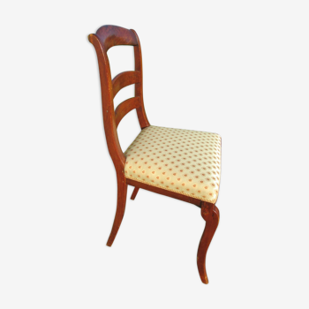 Chaise en noyer