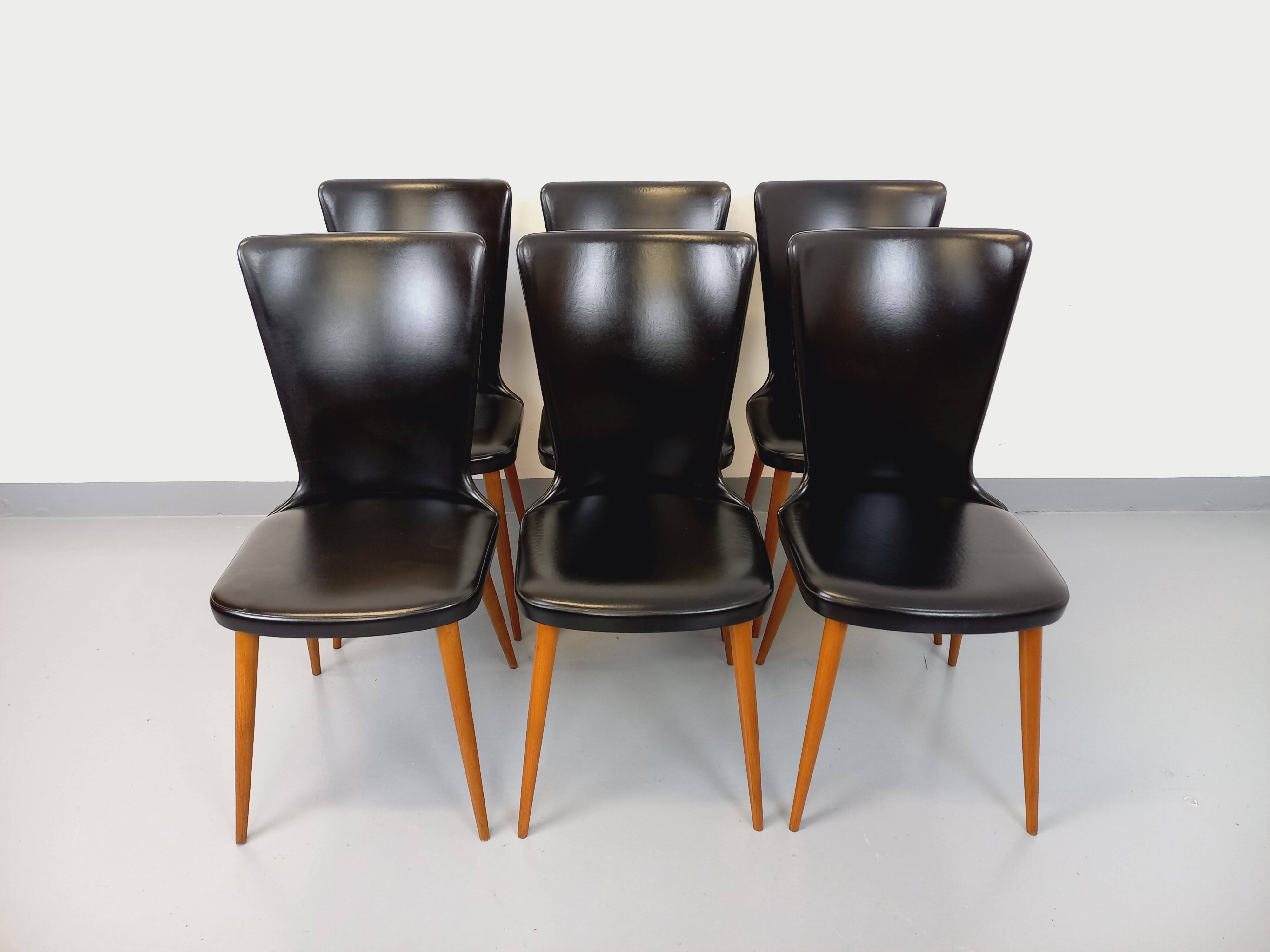 Set of 6 vintage Baumann Essor chairs in beech wood and skai