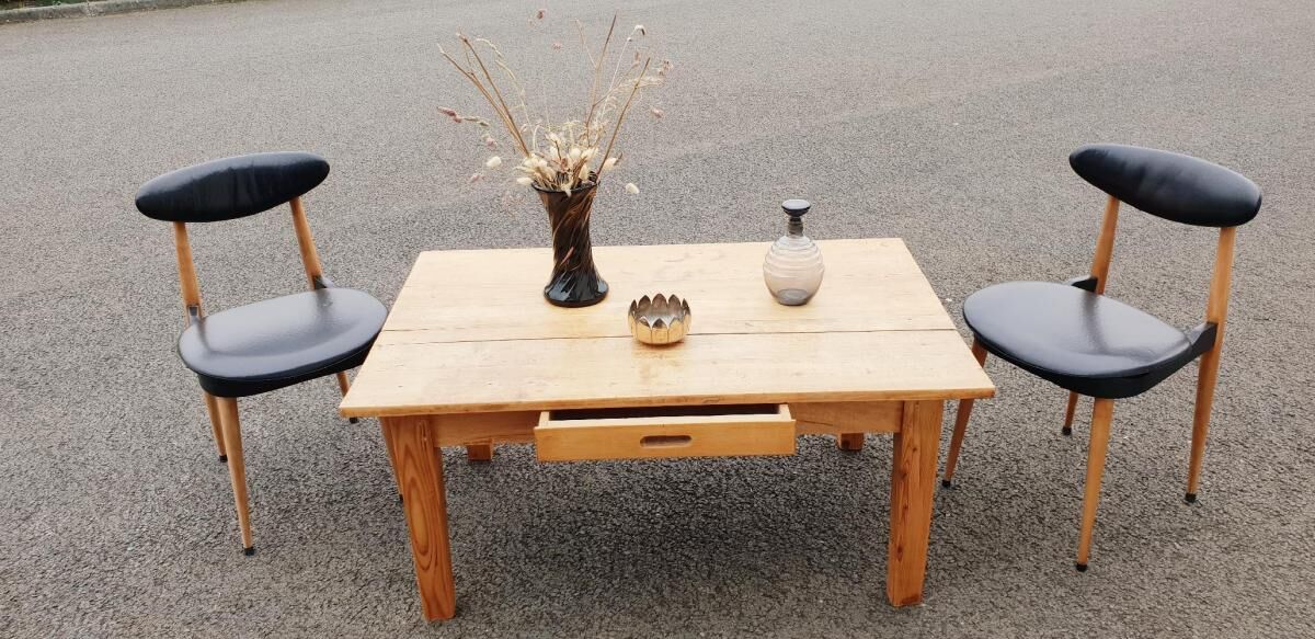 Farm coffee table