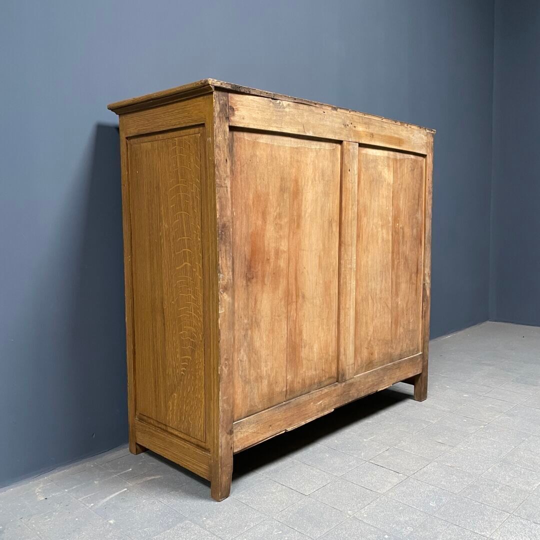Armoire française peinte