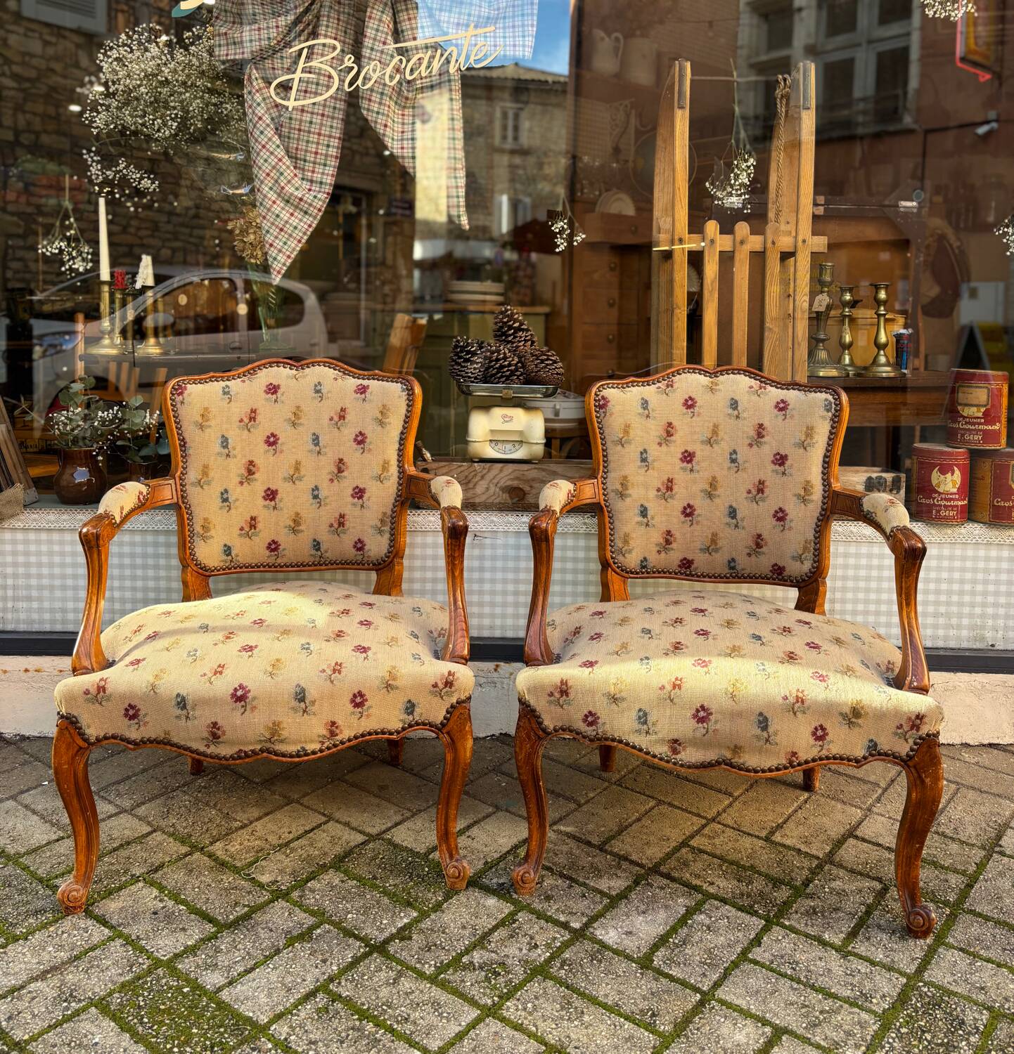 Pair of Louis XV armchairs