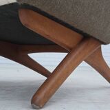 1970s, Danish design by Illum Wikkelsø, furniture wool fabric, oak wood.