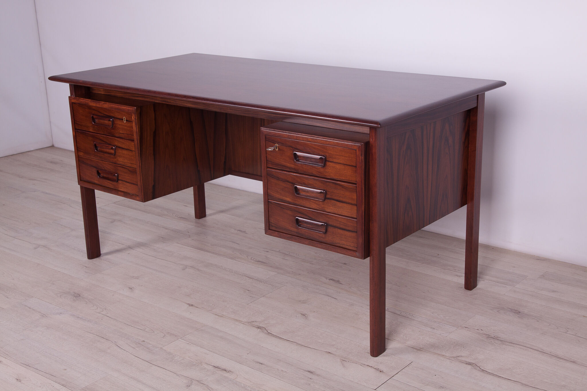Mid-century freestanding rosewood desk, 1960s