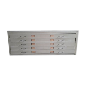 Furniture in plan