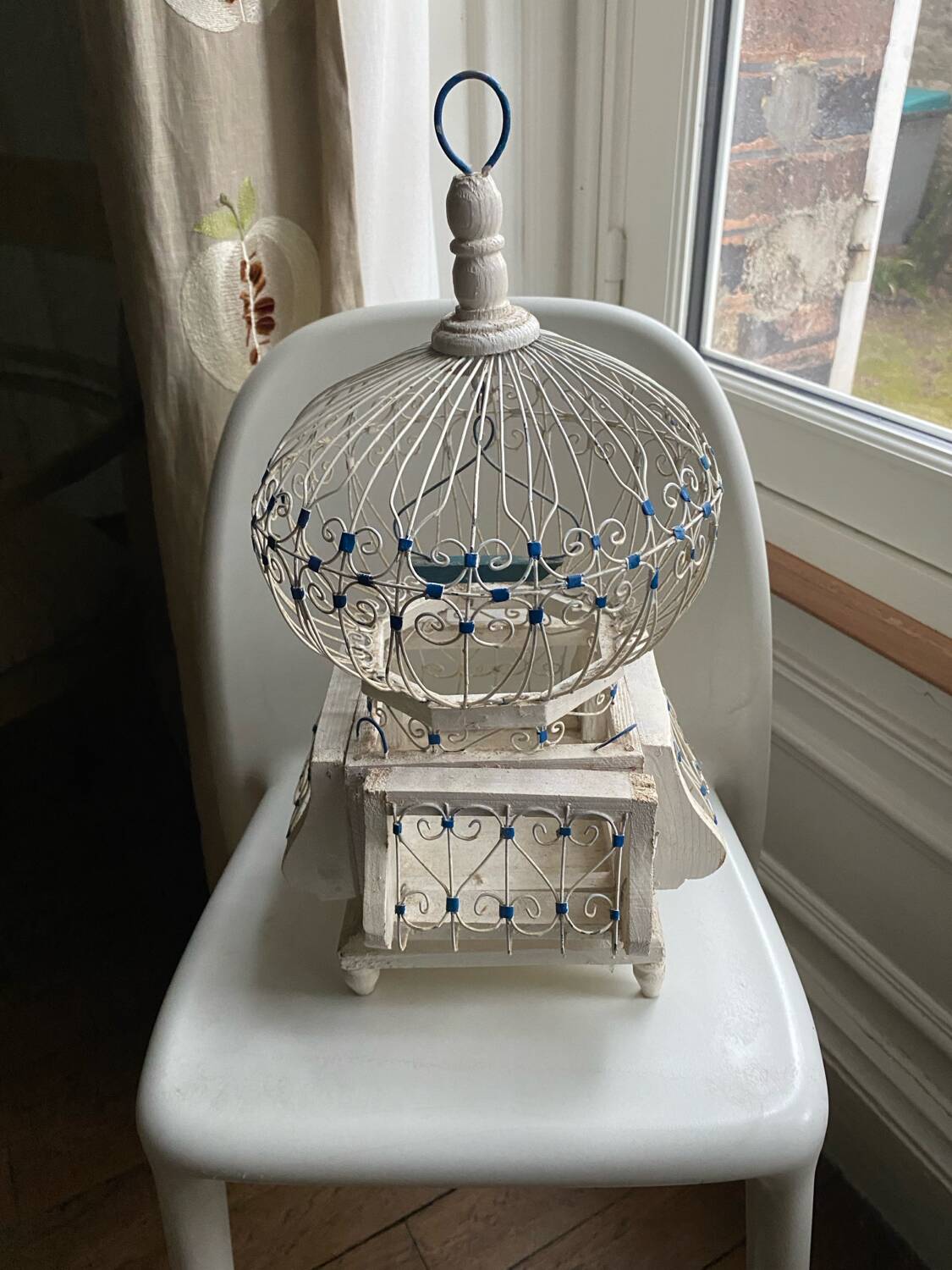 Bird cage