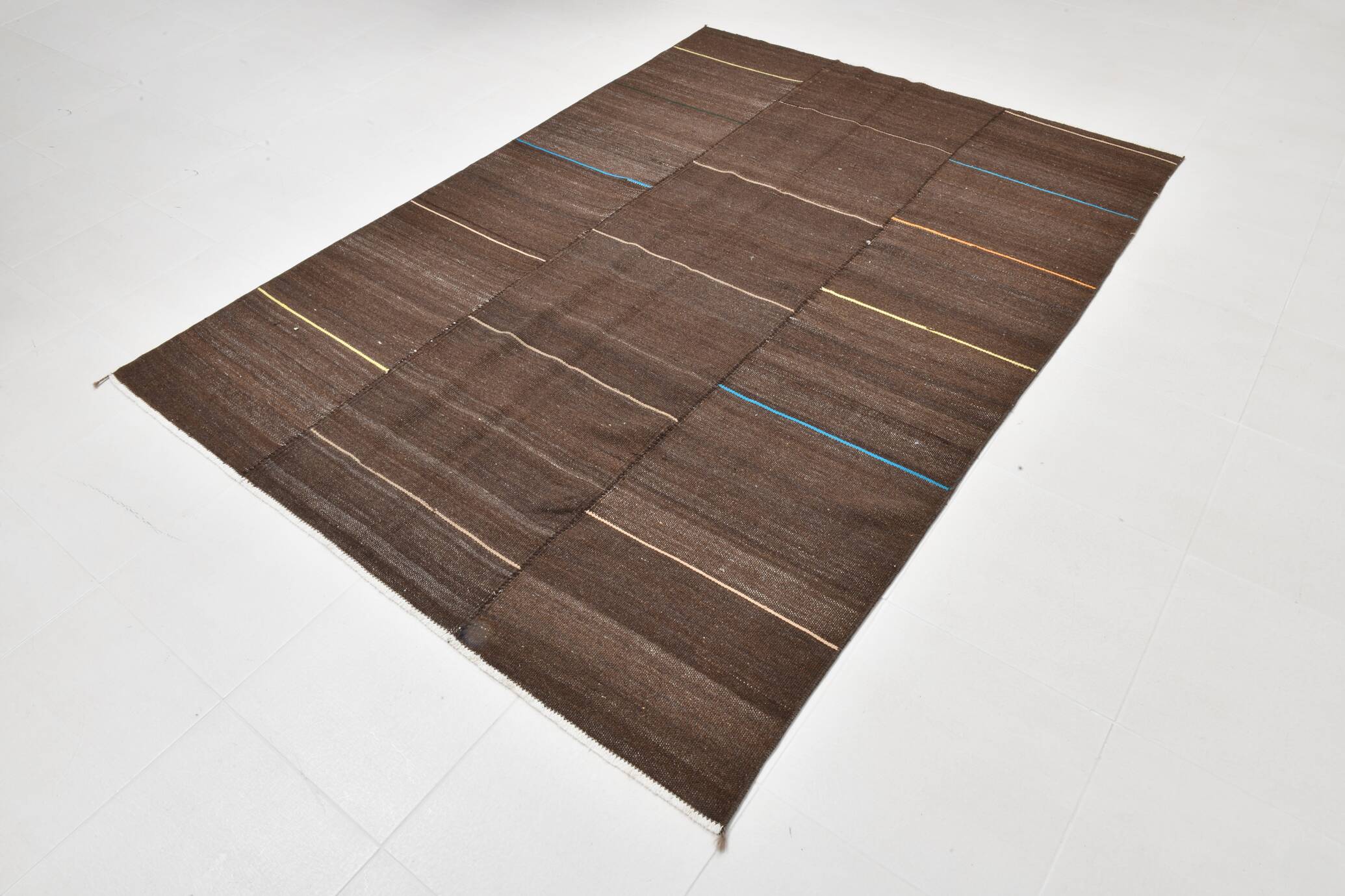 5x8 Dark Brown Ethnic Turkish Kilim Rug, 169x238Cm