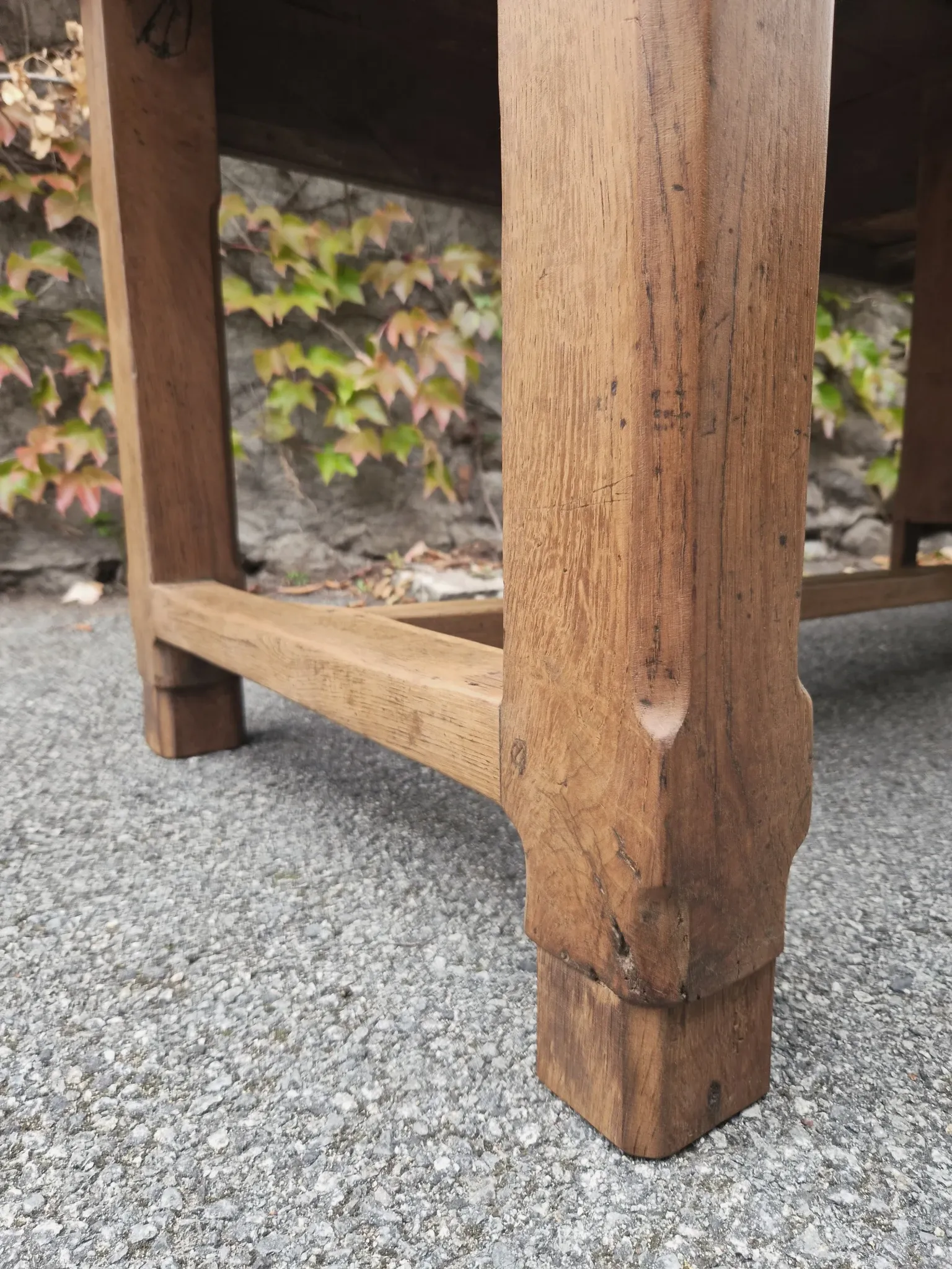 Old farmhouse table in oak, 18th century – Auvergne, France