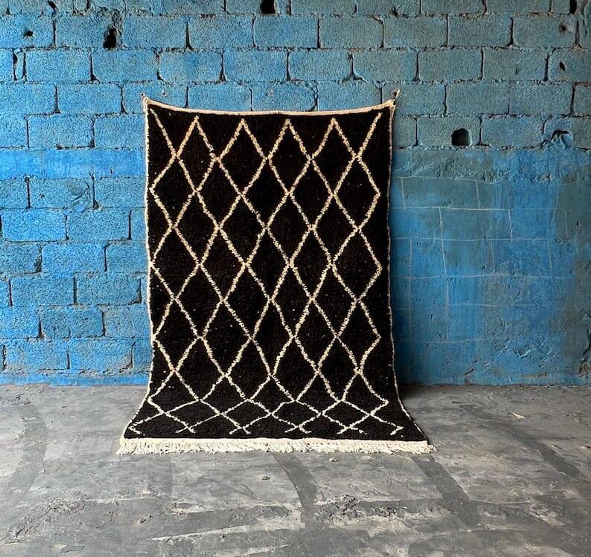 Tapis en laine fait main taille 150 x 250 cm