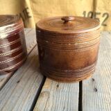2 decorative sandstone boxes with lid