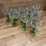 Verres à pied vintage pied vert