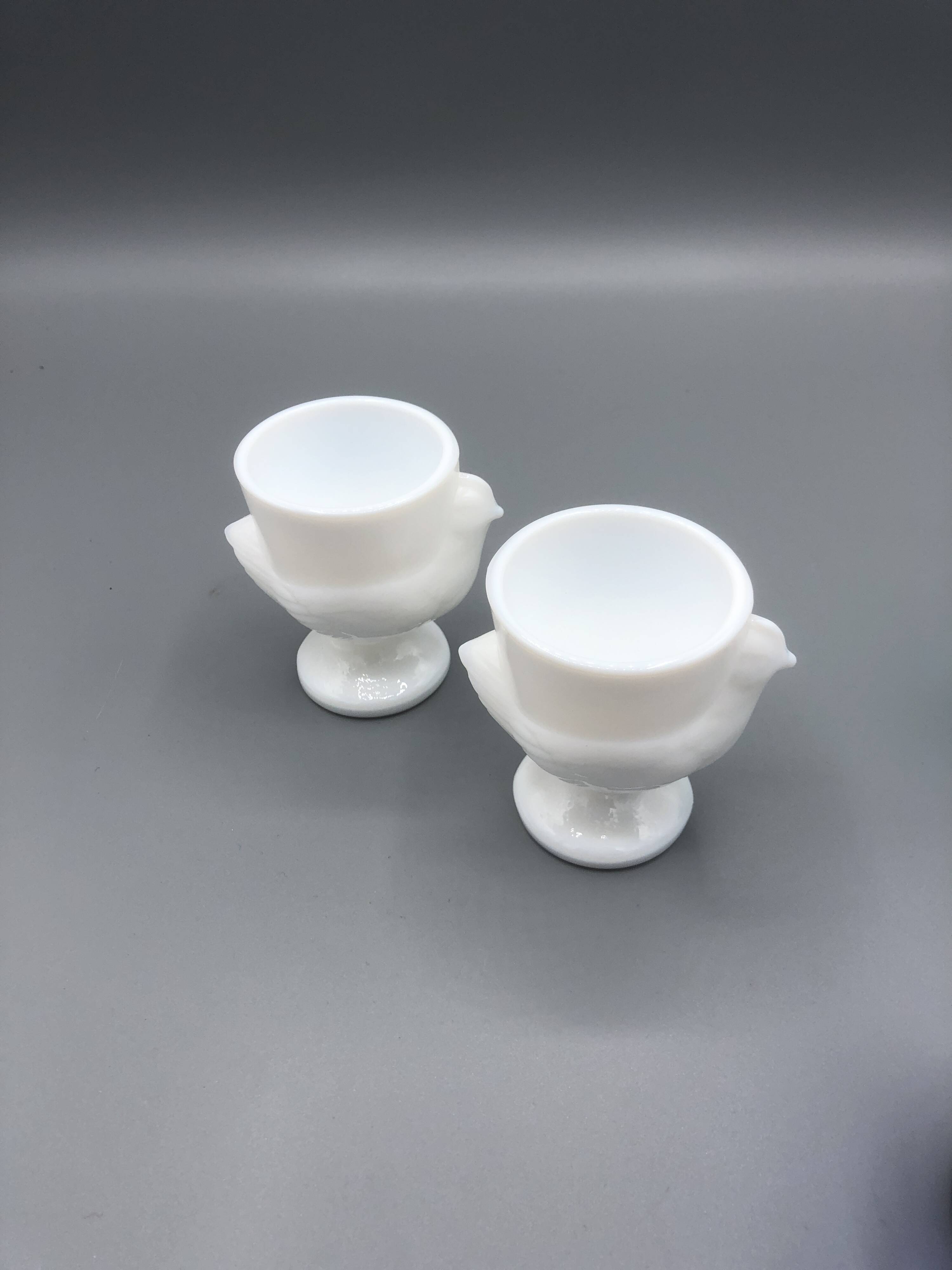 Set of 4 vintage Luminarc egg cups