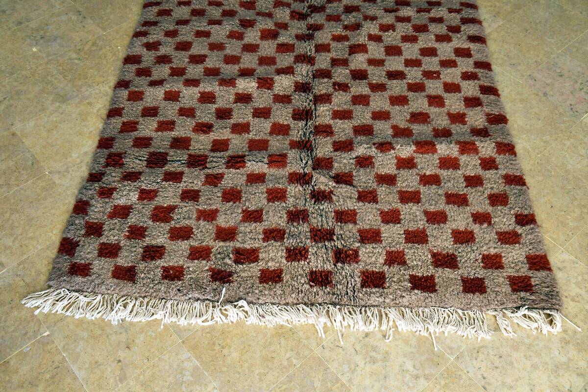 Beni Ouarain checkerboard rug Grey/Brown