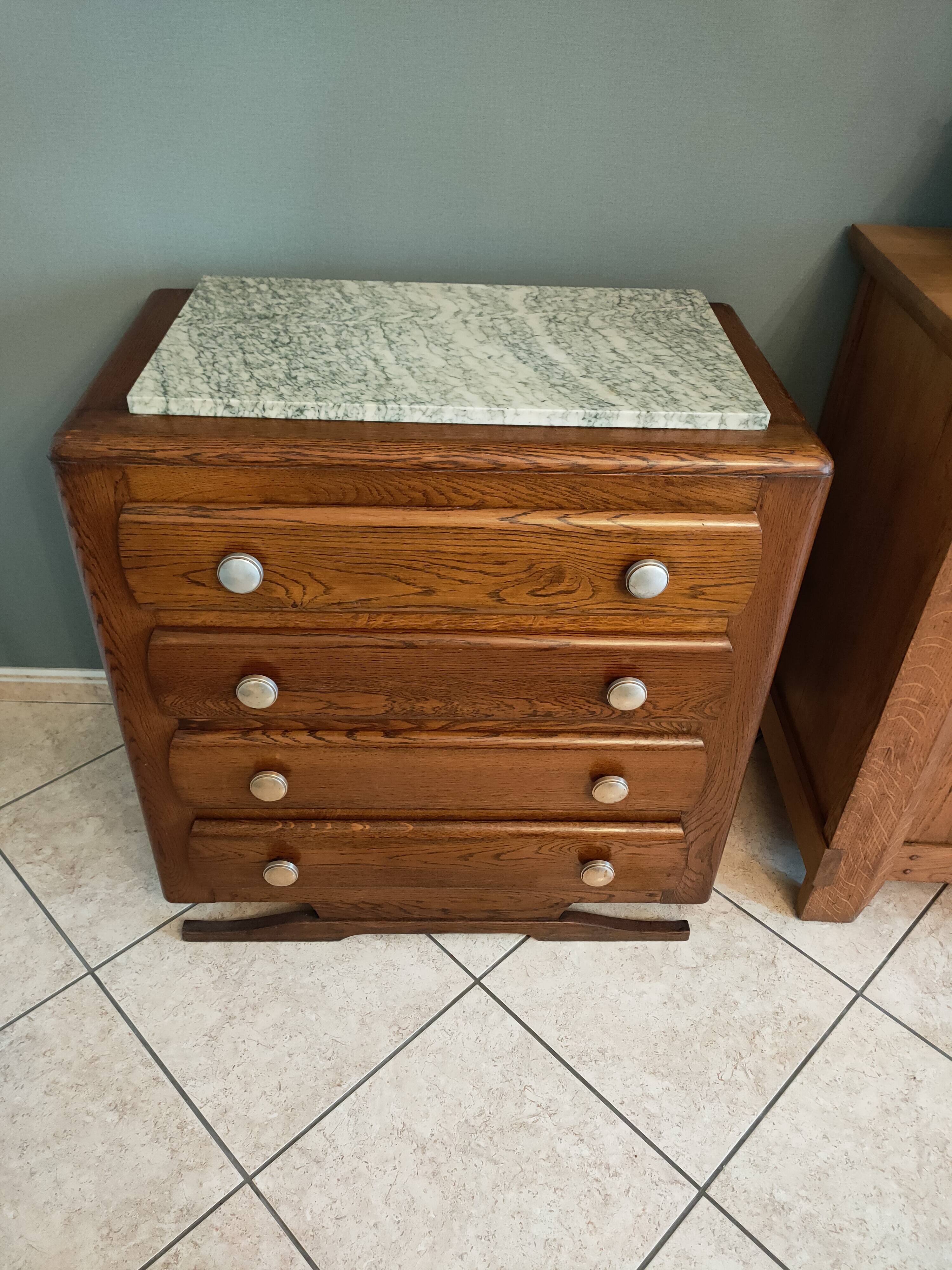 40-50s chest of drawers in solid oak