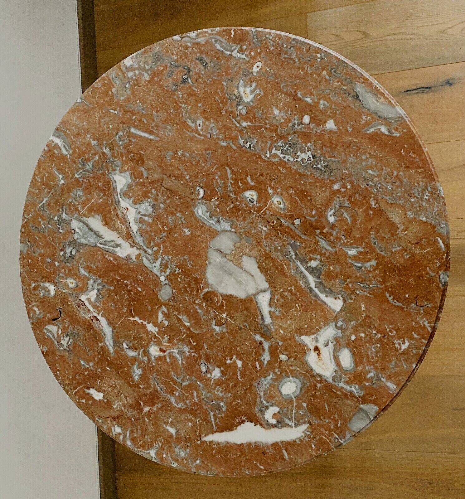 Louis XVI style pedestal table in mahogany and 20th century veneer