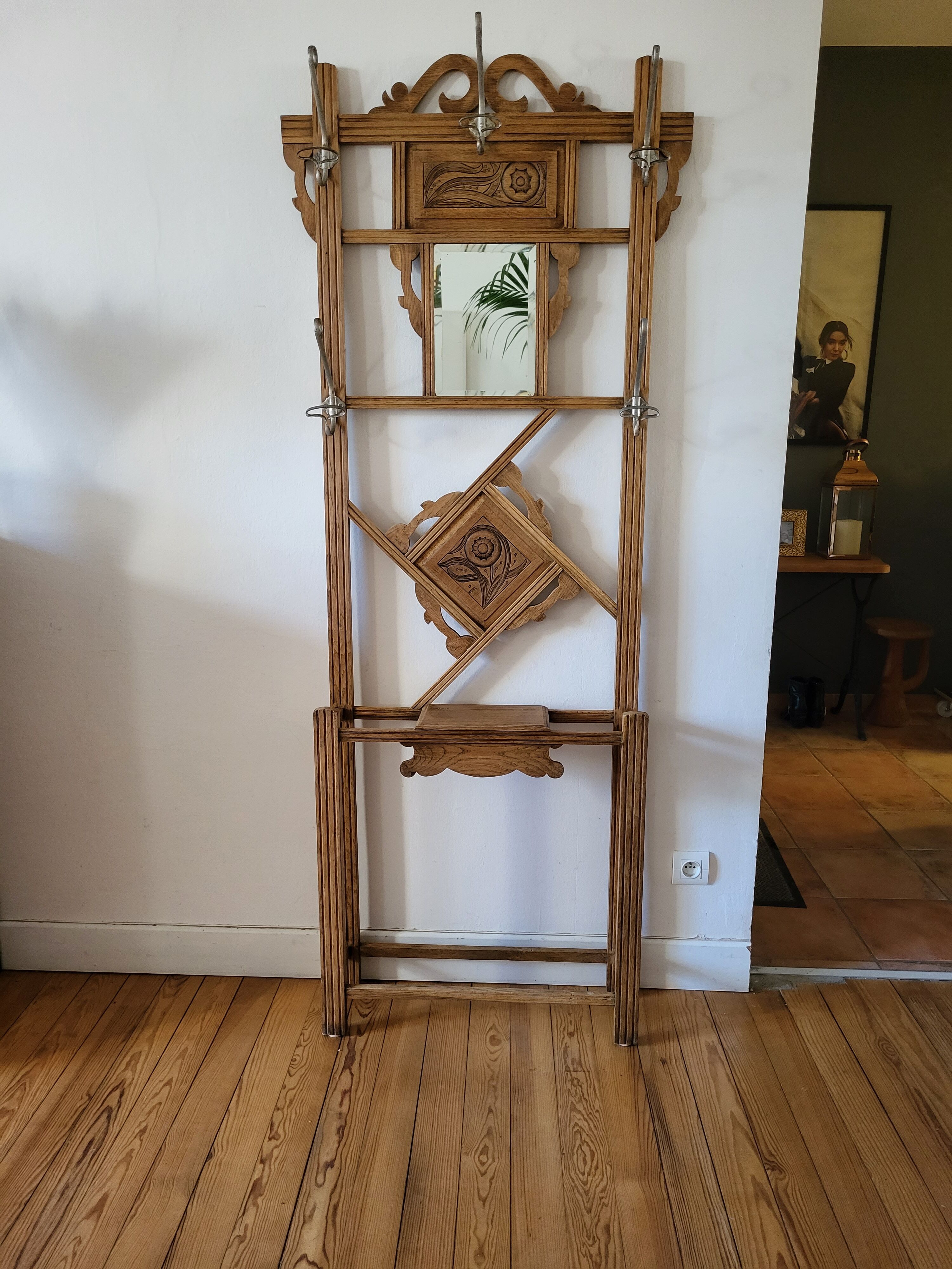 Art deco cloakroom/coat rack