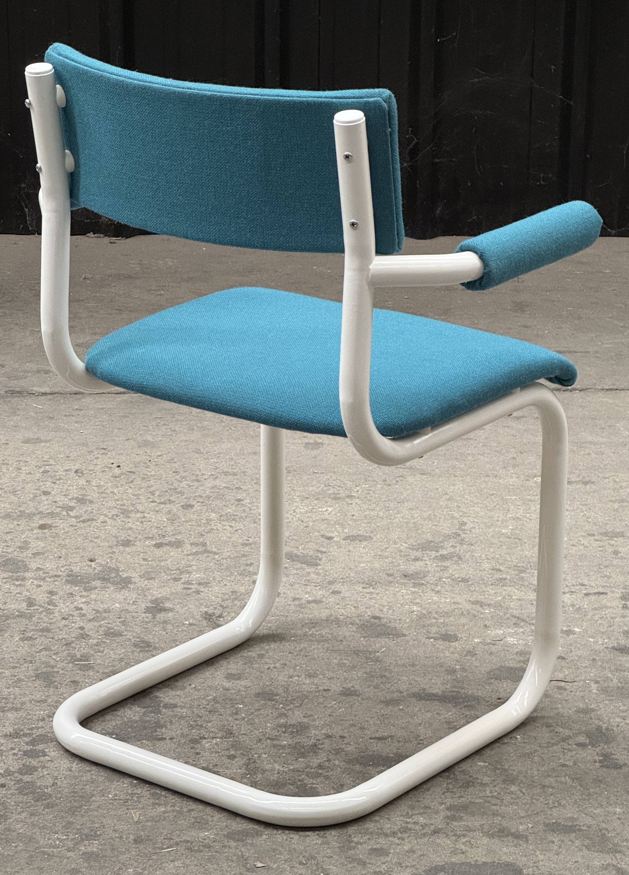 6 cantilever chairs from the 80s