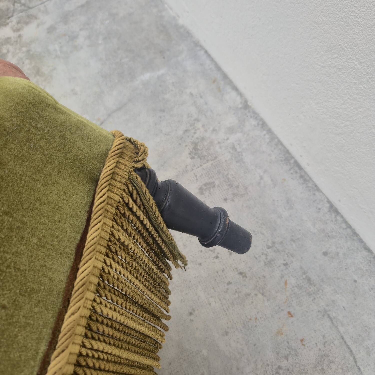 Napoleon III period velvet toad armchair, 19th century