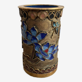 Antique, pot à crayon, laiton, émaux cloisonné, fond bleu, décor arbre stylisé, fleurs, relief