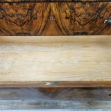 Art Decò chest of drawers from the 1940s in mahogany and briar