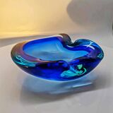 Grand cendrier ou fourre-tout en verre de Murano des années 1960 par Flavio Poli pour Seguso.