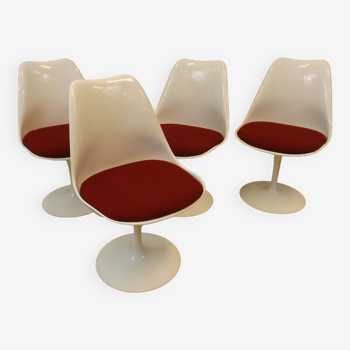 Set of 4 "Tulip" chairs Eero Saarinen