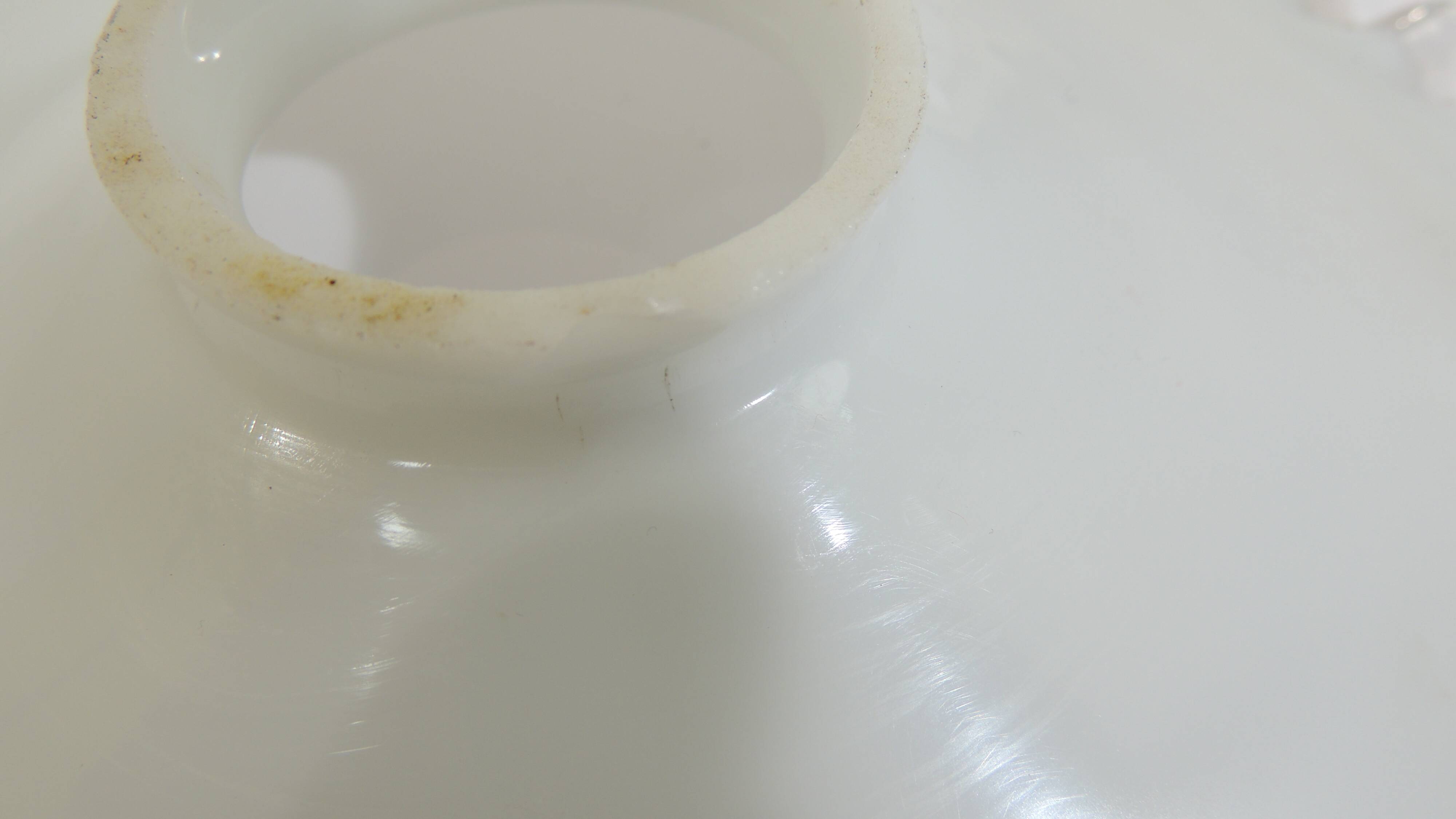 Vintage lampshade in white opaline glass with a transparent serrated edge – Globe