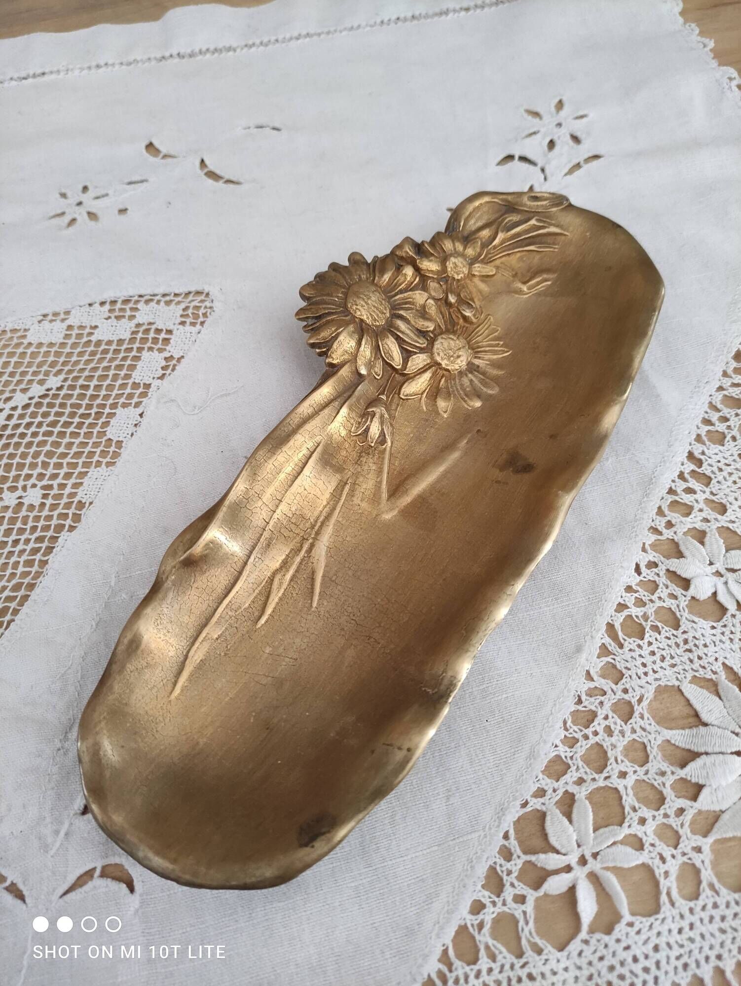 Vide-poches en laiton massif art nouveau