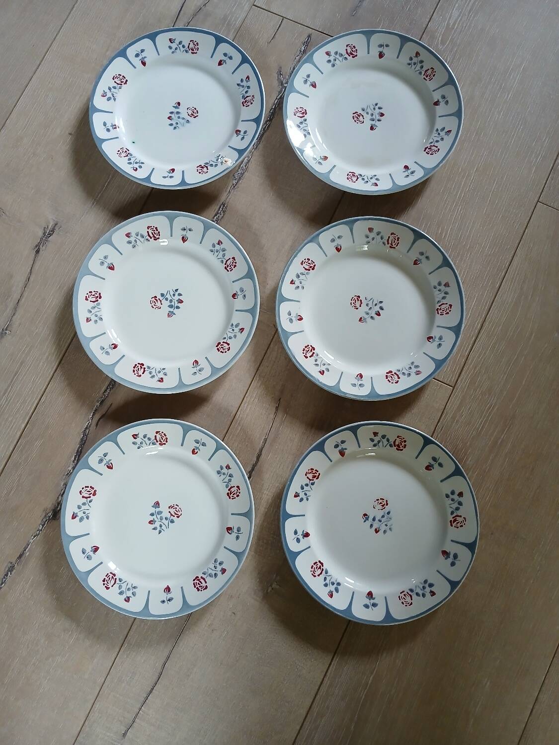 6 antique Saint Amand dessert plates