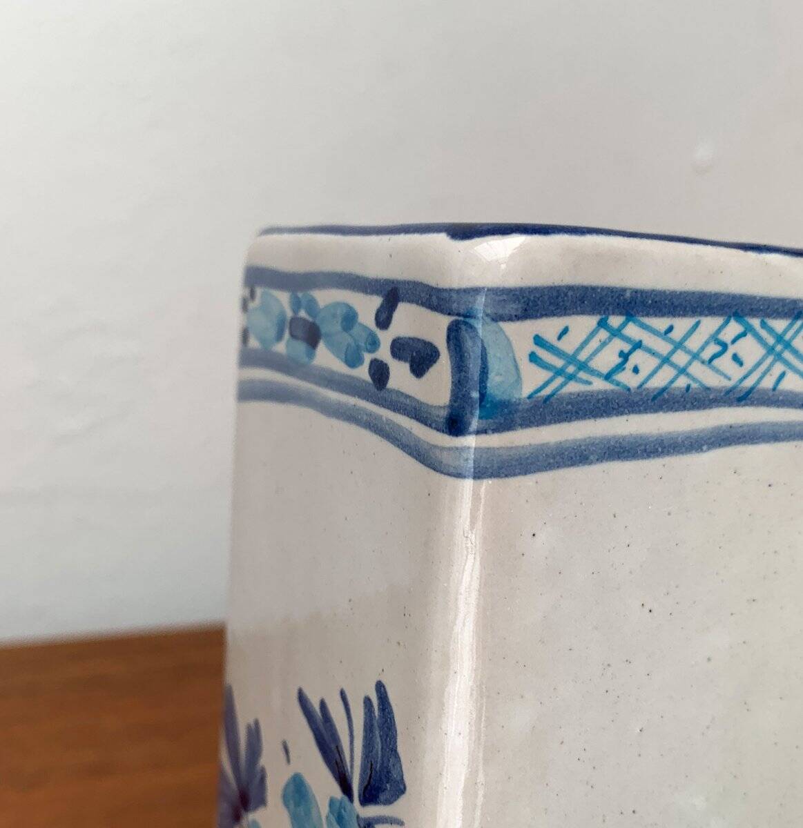 Vintage Italian Handpainted Vase from Larucci Italy, 1970s, Set of 2