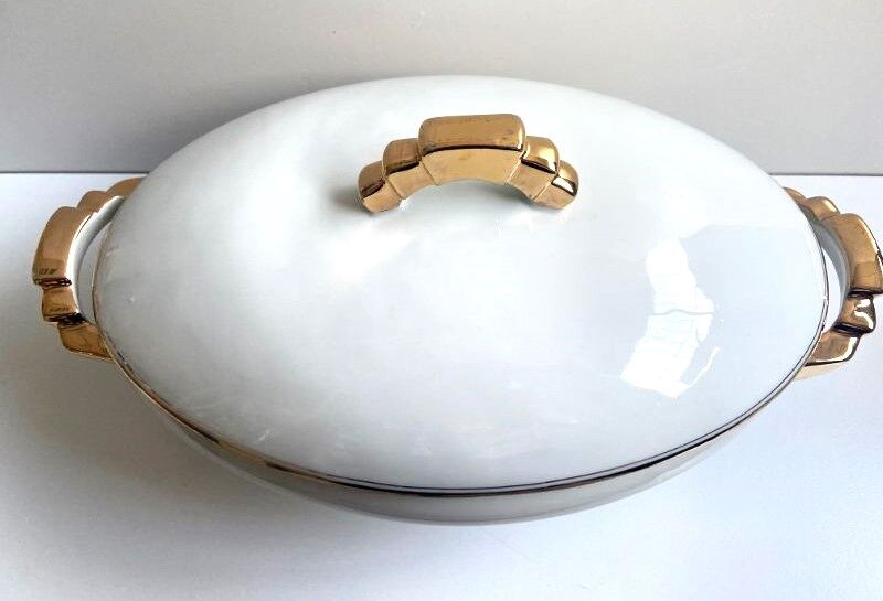 Soup Tureen Vegetable Dish Serving Plate Centrepiece Fine Porcelain Unmarked