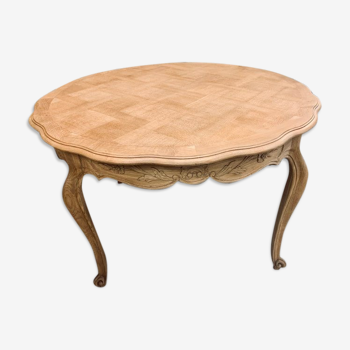 Round solid oak dining table