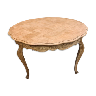 Round solid oak dining table
