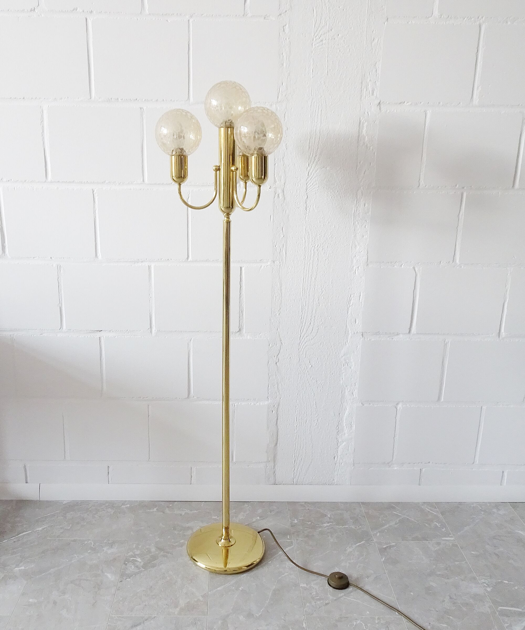 large golden floor lamp by Sölken Leuchten with four glass spheres, Mid Century floor lamp