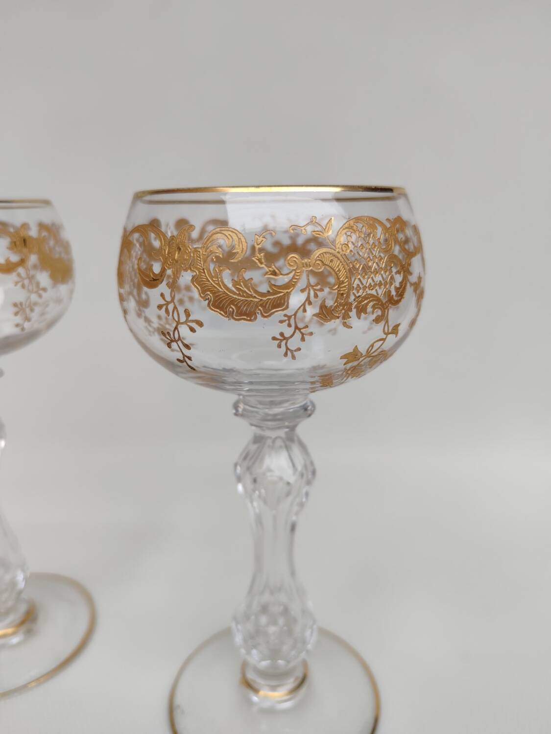 Pair of gilded Saint Louis crystal glasses, circa 1900.