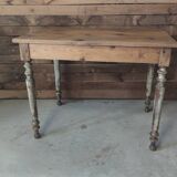 Small farm table with turned legs