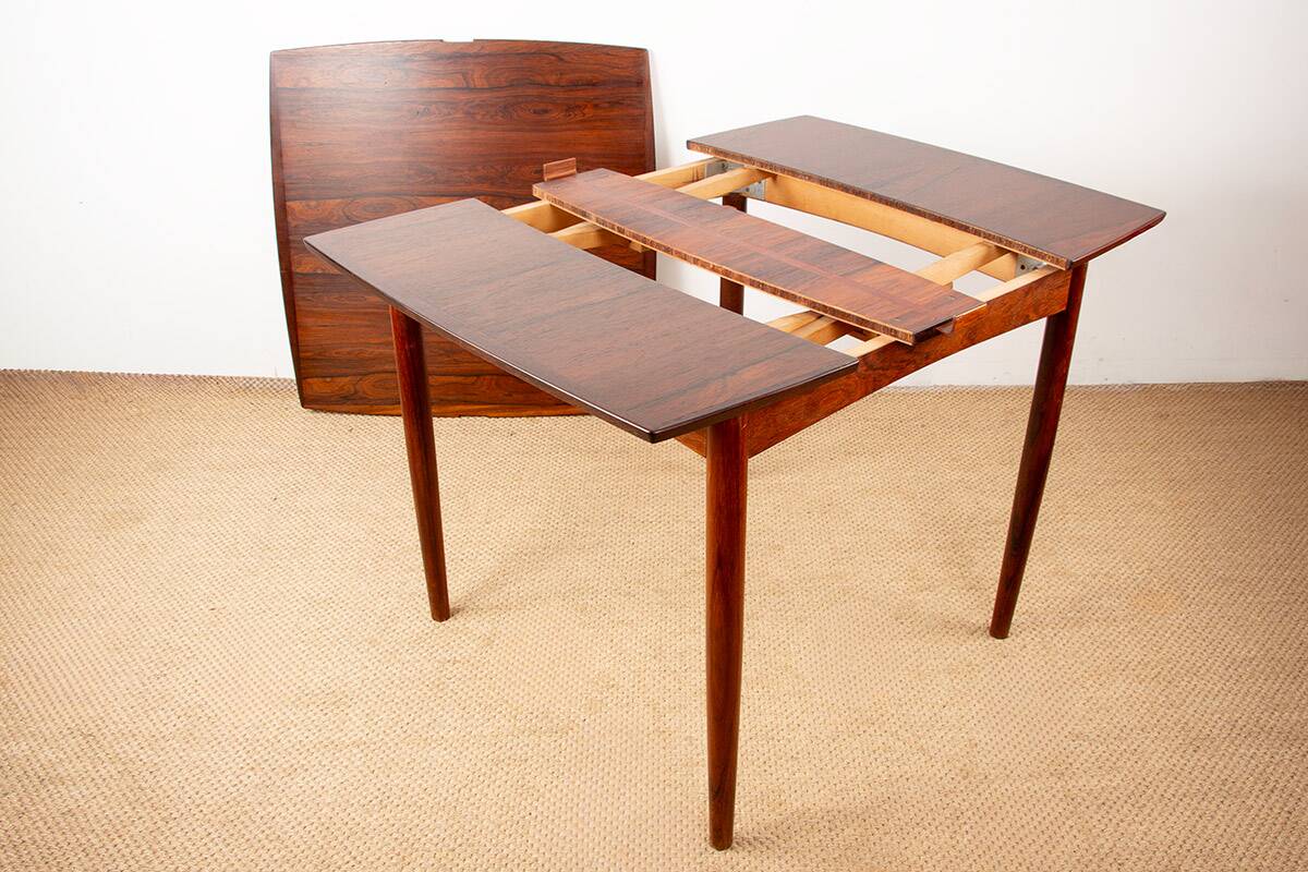 Table Danoise extensible et réversible, jeux/repas palissandre P.Hundevad.