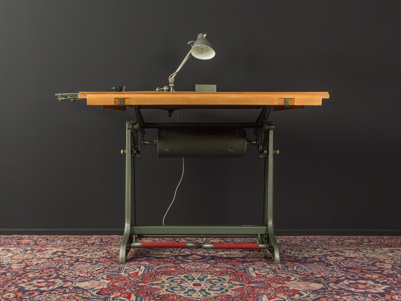 Table à dessin des années 1950, nestler