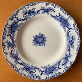 6 assiettes en faïence de B W M & Co